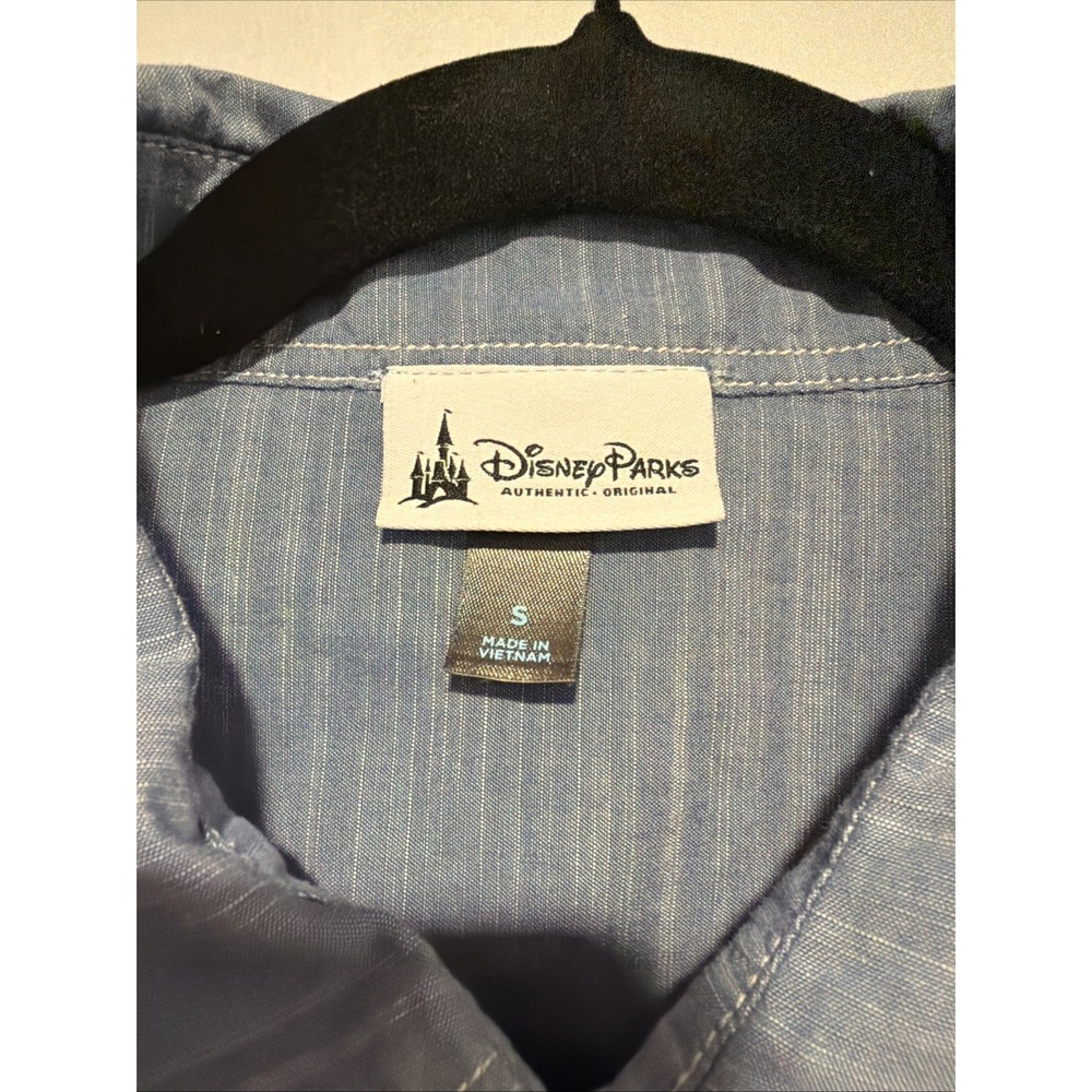 Disney Parks Grand Floridian Resort & Spa Blue Cotton Button Down Shirt Small - Picture 3 of 6
